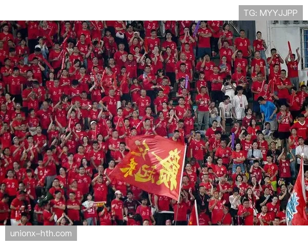 标准列日战斗力显著提升，快节奏对决引爆球迷热议