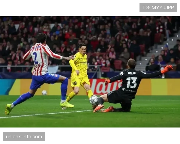 奥布拉克反应速度测试展示顶级门将标准，表现备受球迷关注