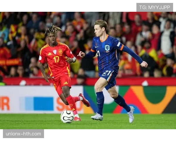 德容 vs 楚阿梅尼:防守能力与中场屏障作用差距在哪 德容 vs 楚阿梅尼:防守能力与中场屏障作用差距在哪