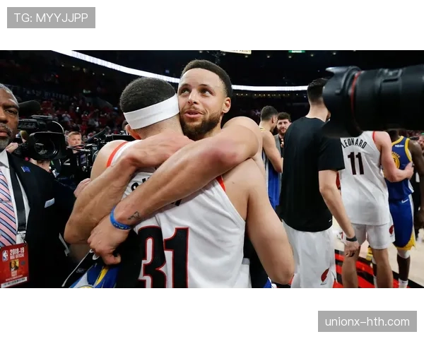 球员如何与裁判沟通才不犯规？规则拆解沟通边界